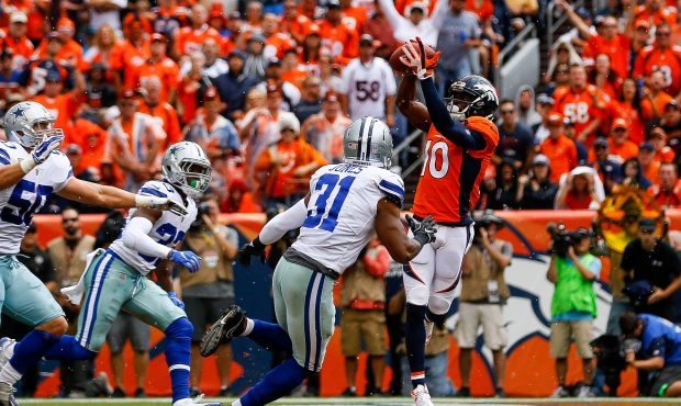 DENVER, CO - SEPTEMBER 17: Wide receiver Emmanuel Sanders #10 of the Denver Broncos makes a catch f...