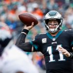 PHILADELPHIA, PA - NOVEMBER 05:  Quarterback Carson Wentz #11 of the Philadelphia Eagles looks to pass against the Denver Broncos during the first quarter at Lincoln Financial Field on November 5, 2017 in Philadelphia, Pennsylvania.  (Photo by Joe Robbins/Getty Images)
