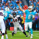 Jay Cutler #6 of the Miami Dolphins passes during the first quarter against the Denver Broncos at the Hard Rock Stadium on December 3, 2017 in Miami Gardens, Florida.  (Photo by Chris Trotman/Getty Images)