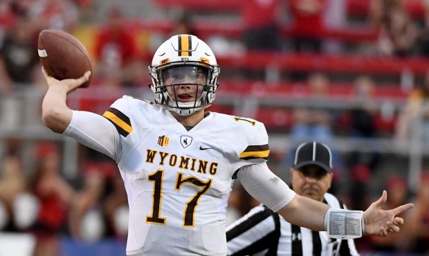 LAS VEGAS, NV - NOVEMBER 12:  Quarterback Josh Allen #17 of the Wyoming Cowboys throws against the ...