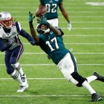 MINNEAPOLIS, MN - FEBRUARY 04:  Alshon Jeffery #17 of the Philadelphia Eagles makes a catch defended by Stephon Gilmore #24 of the New England Patriots during the second quarter in Super Bowl LII at U.S. Bank Stadium on February 4, 2018 in Minneapolis, Minnesota.  (Photo by Andy Lyons/Getty Images)