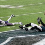 MINNEAPOLIS, MN - FEBRUARY 04:  Zach Ertz #86 of the Philadelphia Eagles scores an 11-yard fourth quarter touchdown past Devin McCourty #32 of the New England Patriots in Super Bowl LII at U.S. Bank Stadium on February 4, 2018 in Minneapolis, Minnesota.  (Photo by Streeter Lecka/Getty Images)