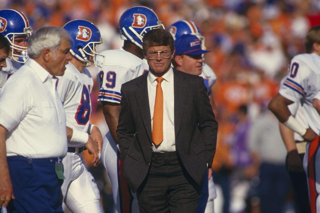 PASADENA, CA - JANUARY 25: Head coach Dan Reeves of the Denver Broncos walks on the sidelines during Super Bowl XXI against the New York Giants at the Rose Bowl on January 25, 1987 in Pasadena, California. The Giants defeated the Broncos 39-20. (Photo by Focus on Sport/Getty Images)