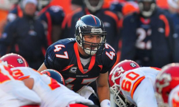 DENVER - DECEMBER 9: John Lynch #47 of the Denver Broncos looks over the the line of of scrimmage i...