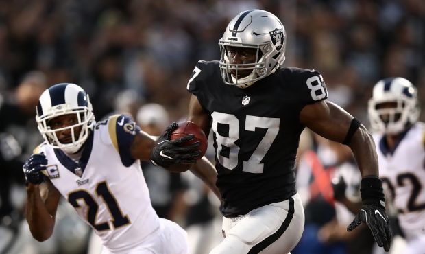 Jared Cook #87 of the Oakland Raiders runs for a 45-yard catch against the Los Angeles Rams during ...