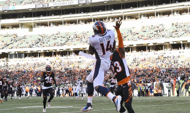 Denver Broncos wide receiver Courtland Sutton (14) makes a touchdown catch against Cincinnati Benga...