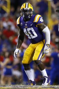 Devin White #40 of the LSU Tigers defends during a game against the Louisiana Tech Bulldogs at Tiger Stadium on September 22, 2018 in Baton Rouge, Louisiana. (Photo by Jonathan Bachman/Getty Images)