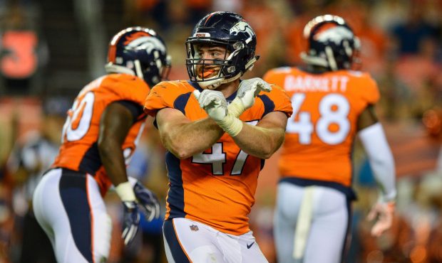 Linebacker Josey Jewell #47 of the Denver Broncos celebrates a defensive play against the Minnesota...