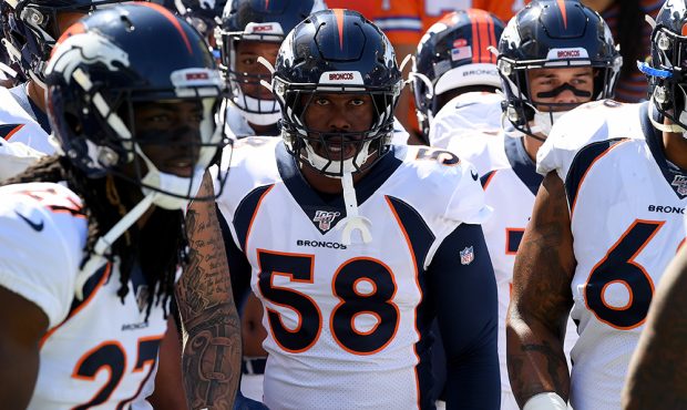 Von Miller #58 of the Denver Broncos comes on to the field before the game against the Los Angeles ...