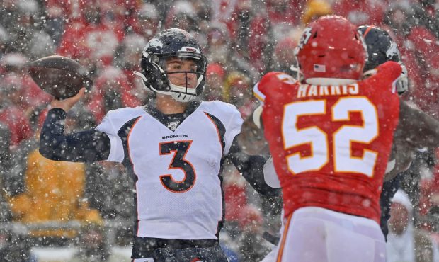 KANSAS CITY, MO - DECEMBER 15:  Quarterback Drew Lock #3 of the Denver Broncos throws a pass agains...