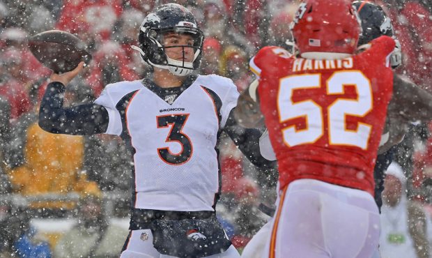 KANSAS CITY, MO - DECEMBER 15: Quarterback Drew Lock #3 of the Denver Broncos throws a pass against...