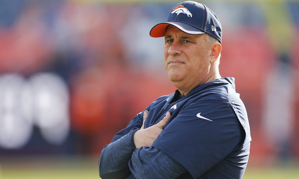 PS2's Pro Bowl father very unhappy with Broncos around his son