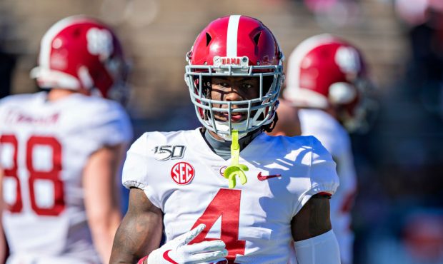 FAYETTEVILLE, AR - NOVEMBER 9:   Jerry Jeudy #4 of the Alabama Crimson Tide warms up before a game ...