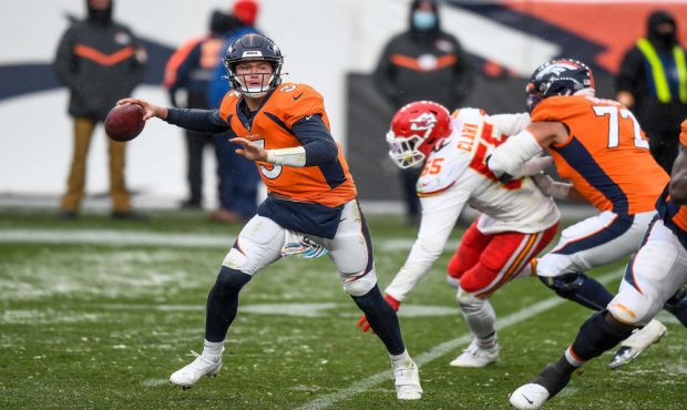DENVER, CO - OCTOBER 25:  Drew Lock #3 of the Denver Broncos passes against the Kansas City Chiefs ...