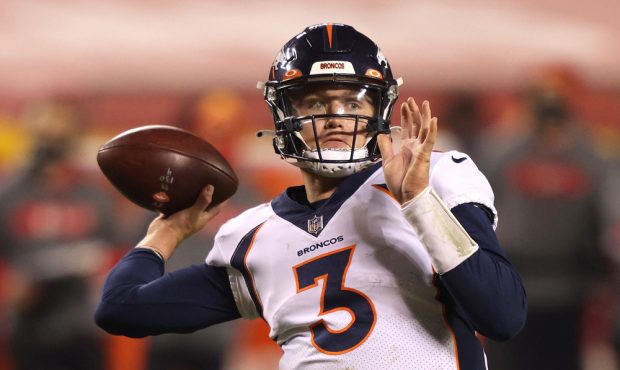 KANSAS CITY, MISSOURI - DECEMBER 06: Drew Lock #3 of the Denver Broncos throws a ten-yard touchdown...