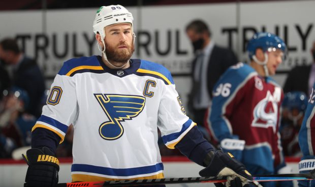 DENVER, COLORADO - JANUARY 15: Ryan O’Reilly #90 of the St Louis Blues skates against the Colorad...