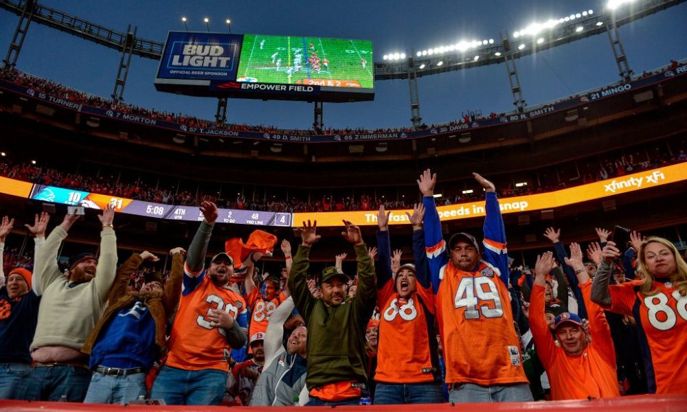 DENVER, CO - DECEMBER 12: Fans perform the wave in the fourth quarter during a game between the Den...