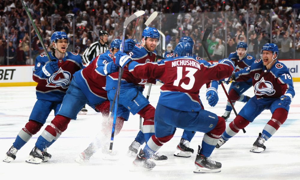 Avalanche win Game 1...