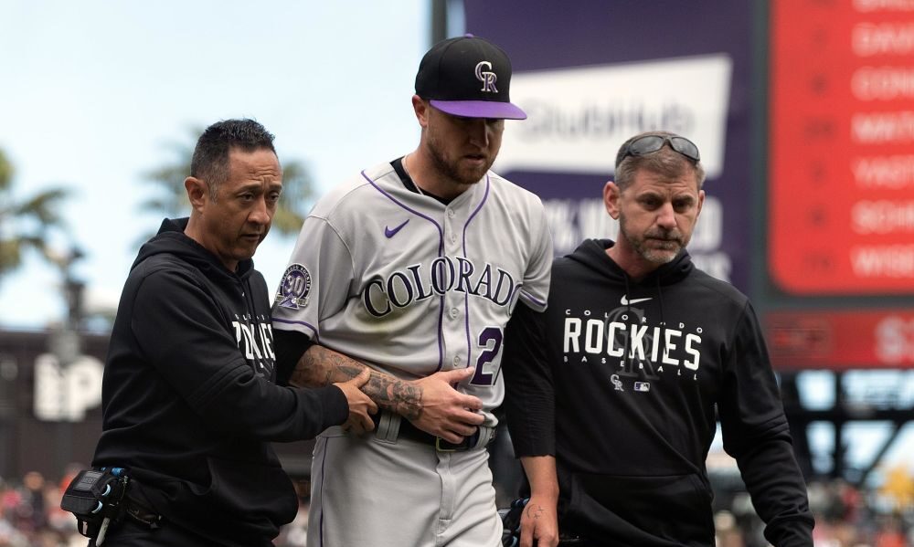 From bad to worse: Rockies' Kyle Freeland exits with shoulder injury -  Denver Sports