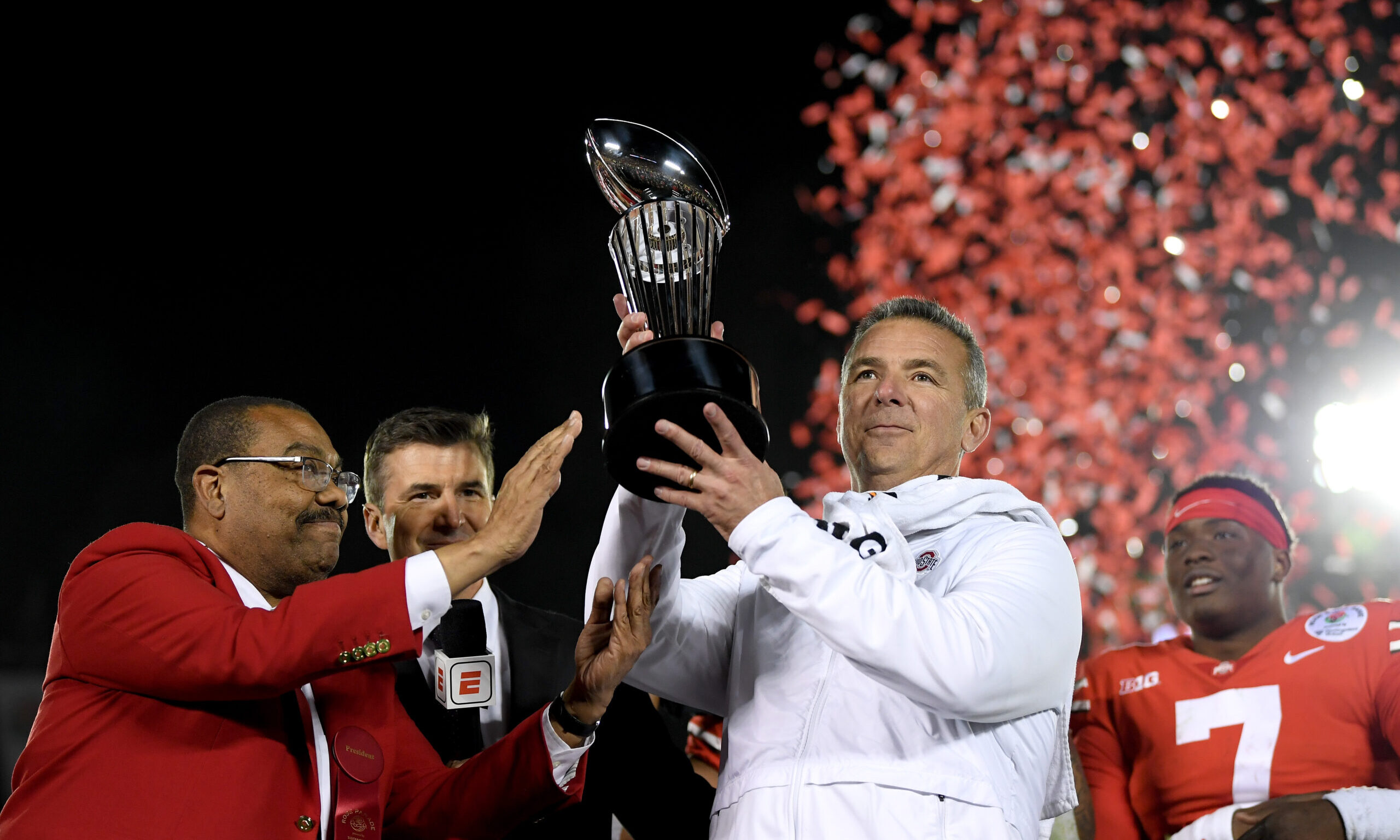PASADENA, CA - JANUARY 01: Ohio State Buckeyes head coach Urban Meyer with the Rose Bowl trophy cel...