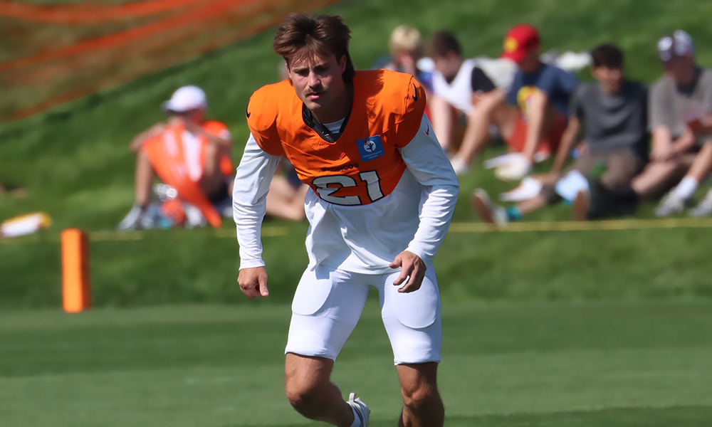 Broncos CB Riley Moss...