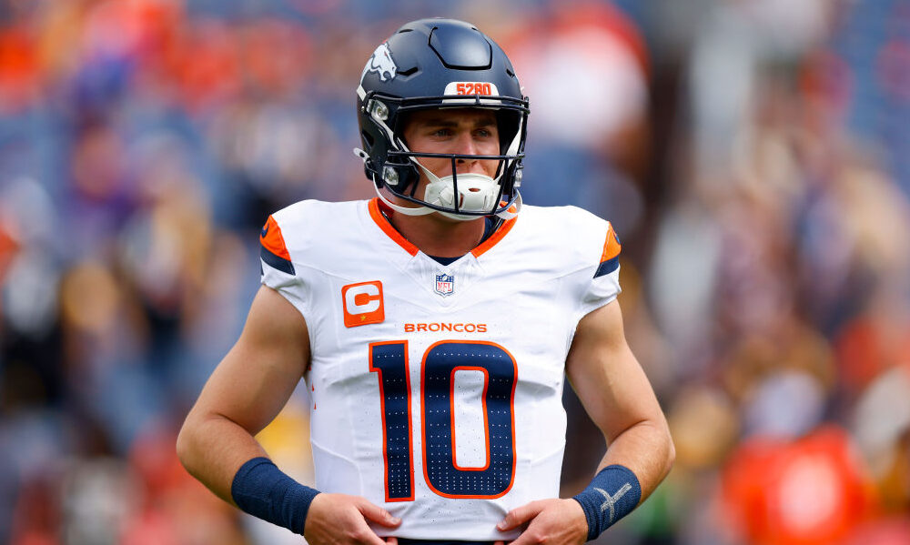 Bo Nix interception...
