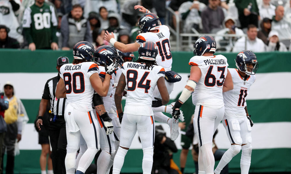 Broncos QB Bo Nix win...