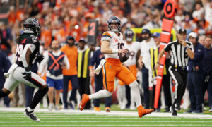Bo Nix says running the football early ‘immerses me in the game’