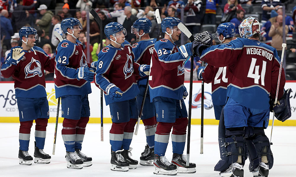 Avalanche win Scott Wedgewood...
