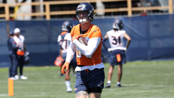 Broncos TE Caleb Lohner