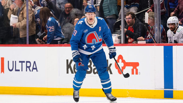 Nathan MacKinnon Avalanche