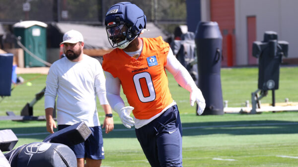 Broncos edge rusher Jonathon Cooper