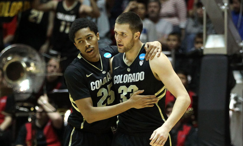 ALBUQUERQUE, NM - MARCH 15: Austin Dufaault #33 nd Spencer Dinwiddie #25 of the Colorado Burffaloes...