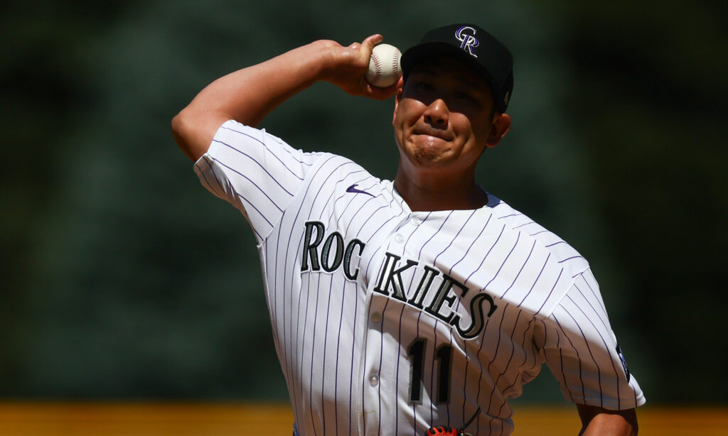 Rockies pitcher Tomoyuki Sugano
