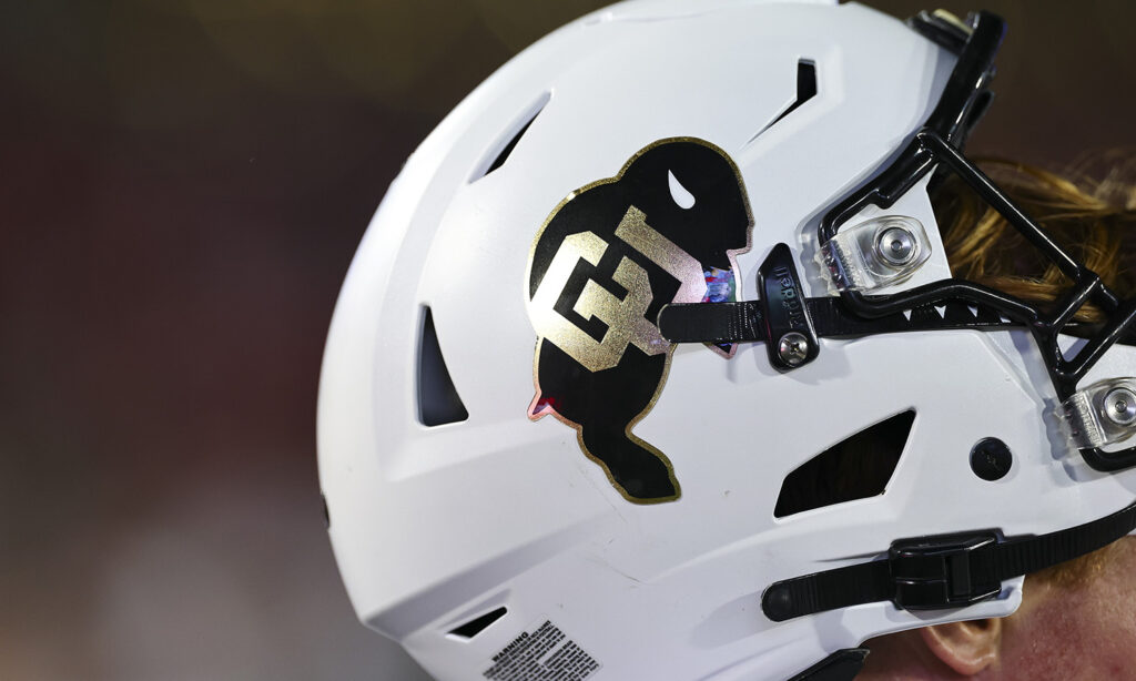 Buffs white helmet