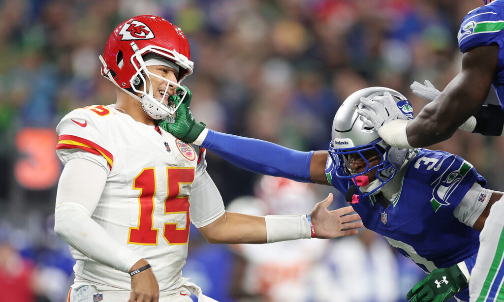Broncos to face Chiefs, who lost 20-3 at Seattle, next week