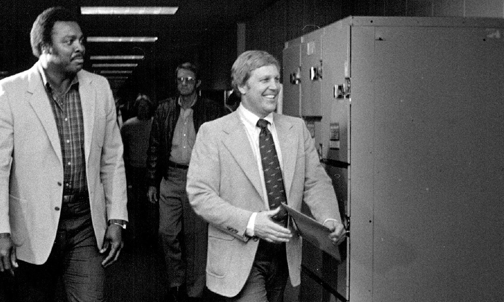 Former Broncos general manager John Beake