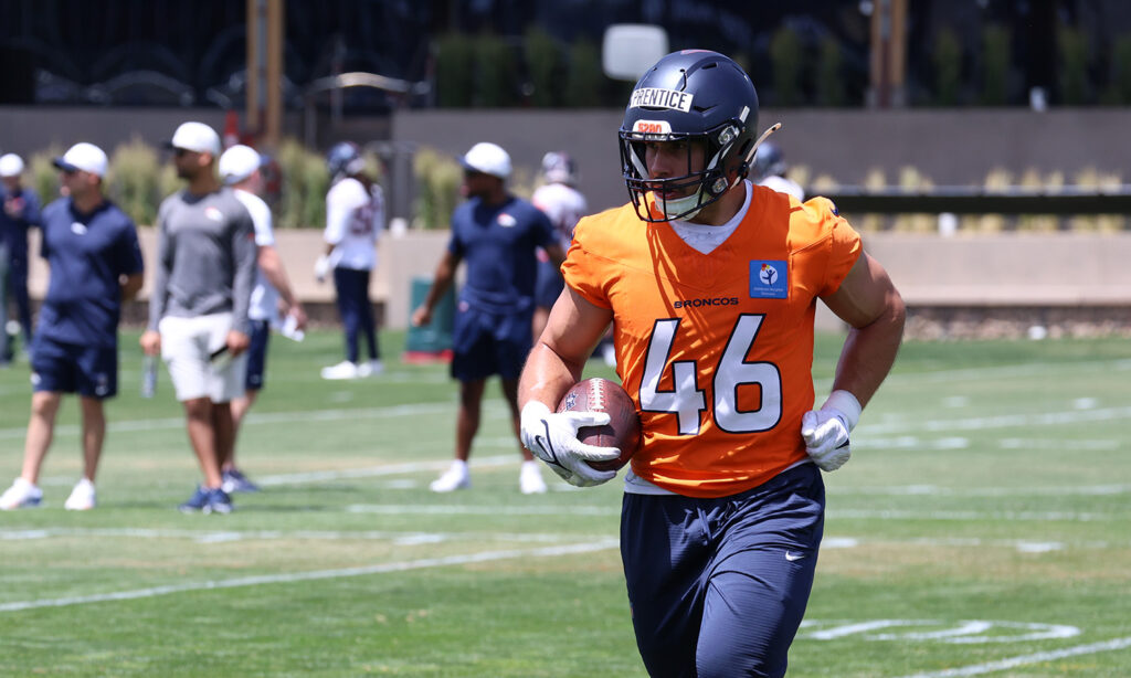 Broncos fullback Adam Prentice