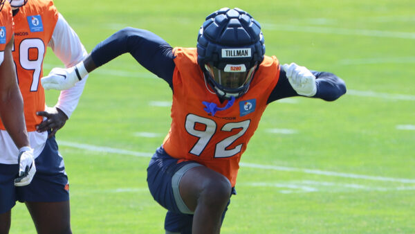 Broncos edge rusher Dondrea Tillman
